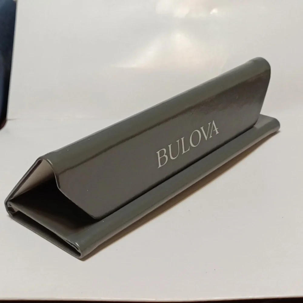 BULOVA Flat Glasses case Hardshell magnetic close Gray triangle fold